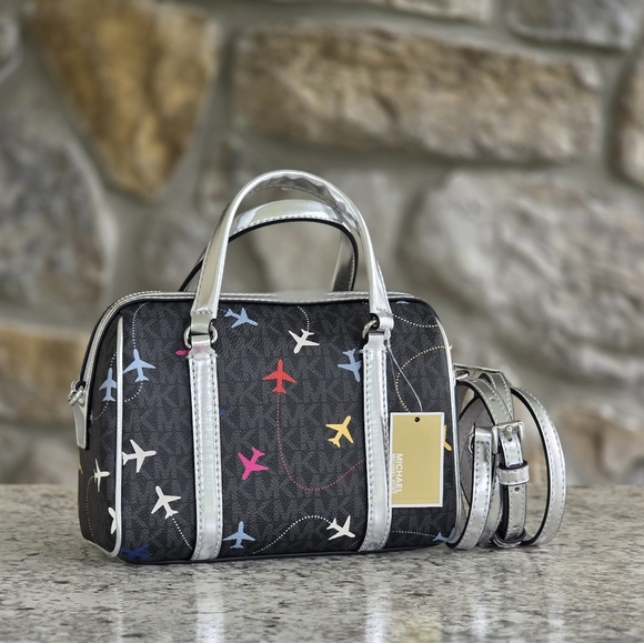 Michael Kors Small Airplane Logo Black Crossbody - Picture 3 of 10